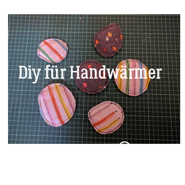 Handwärmer selbst nähen Geschenk für Erzieher DIY Runzelfuesschen Geschenk nähen Handwärmer selbst nähen Geschenk für Erzieher DIY Runzelfuesschen Geschenk nähen