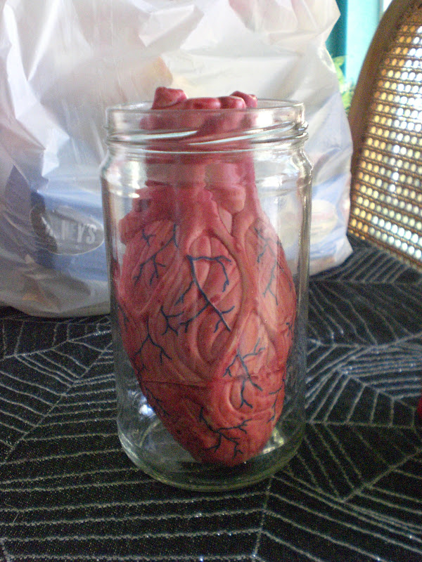 Tangles & Twists Super Cheap Heart in a Jar