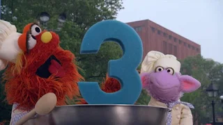 Murray Ovejita Number Cook off 3, Sesame Street Episode 4306 The Letter G Song