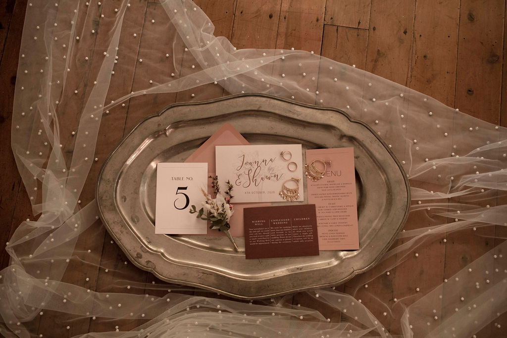 the aisle photography hunter valley weddings bridal gowns stationery floral design venue to the aisle australia | august bloom editorial