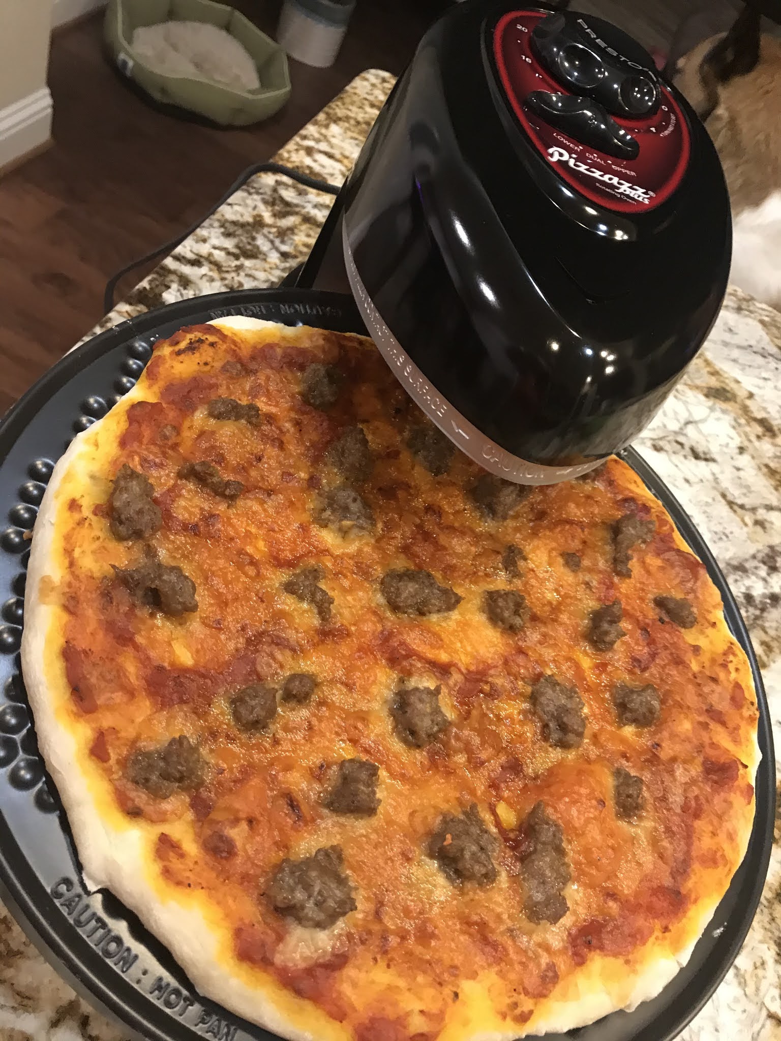 Pizza Quixote: Review: Presto Pizzazz Plus Rotating Pizza Oven