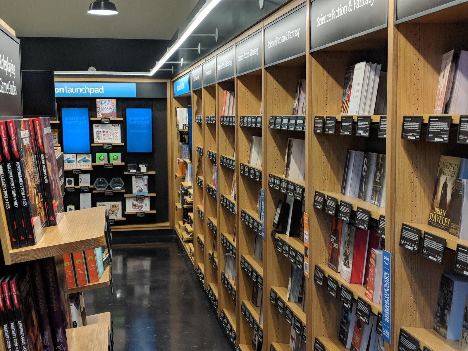 Robert Dyer Bethesda Row Amazon Books Bethesda Row exclusive sneak