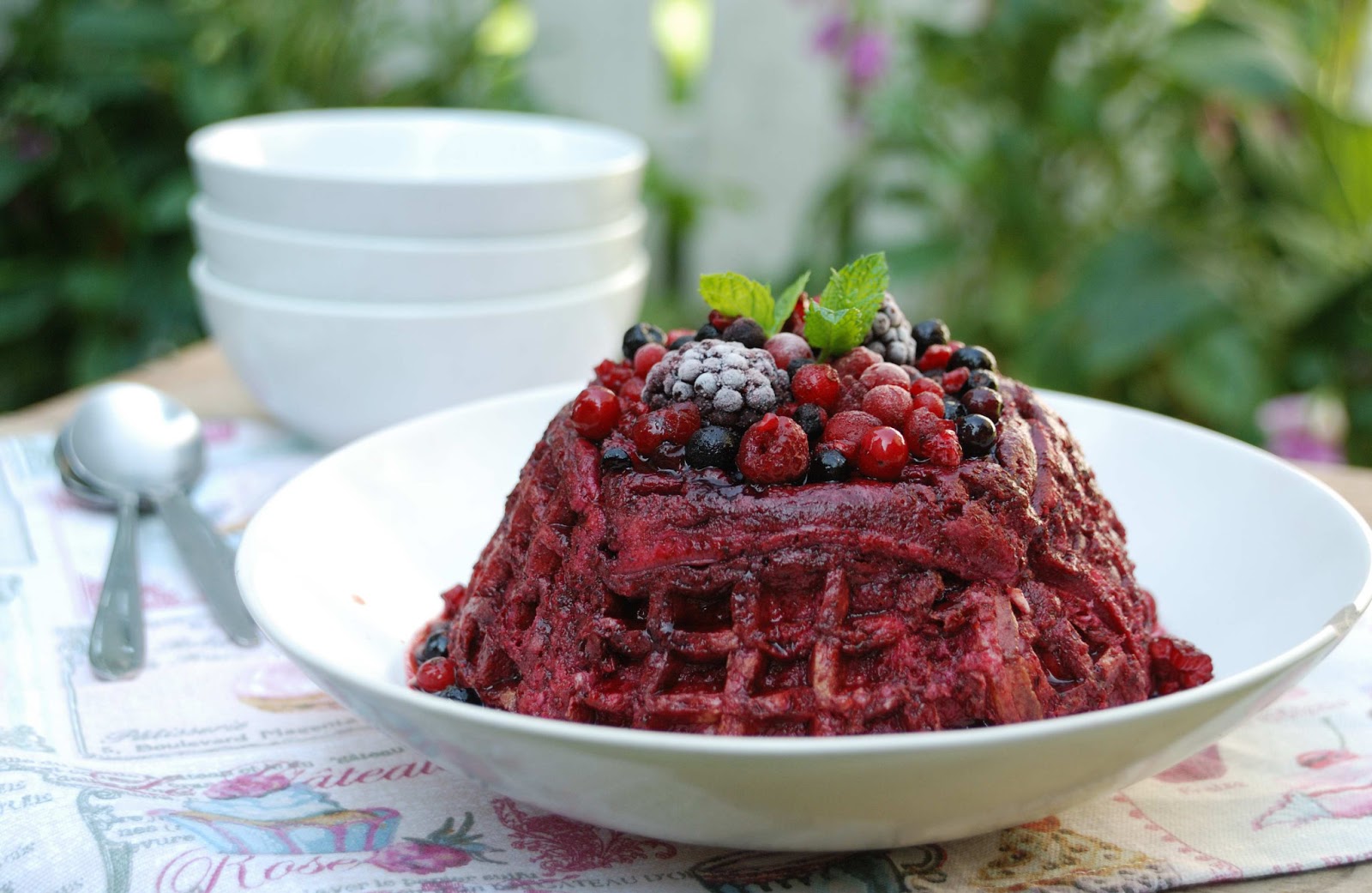 Pauline à la crème anglaise Le Summer Fruit Pudding le pudding du Jedi