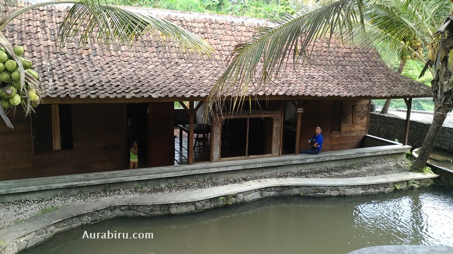 Review Kampung Lumbung Boutique Hotel Batu Aura Biru