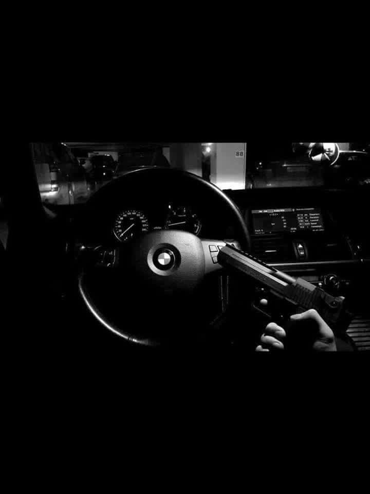 Free Speech Blog Afdøde Tayfun Kara havde pistolbillede på sin