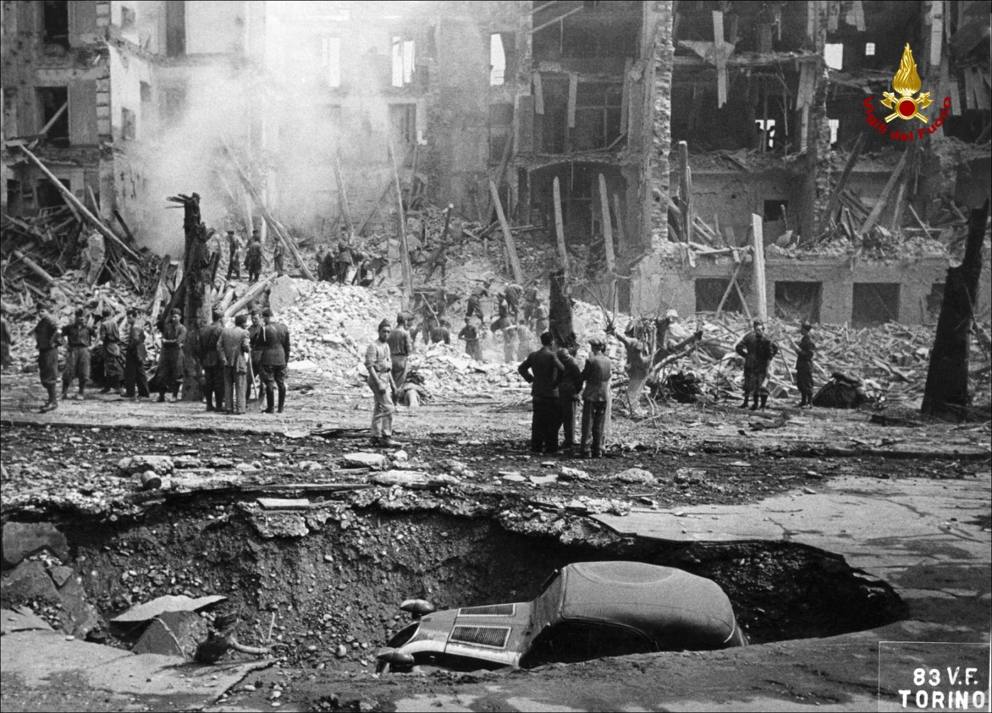Covid19 non siamo in guerra. La pandemia è stata una fortuna perché ci ha scosso da un sonno Covid19 non siamo in guerra. La pandemia è stata una fortuna perché ci ha scosso da un sonno