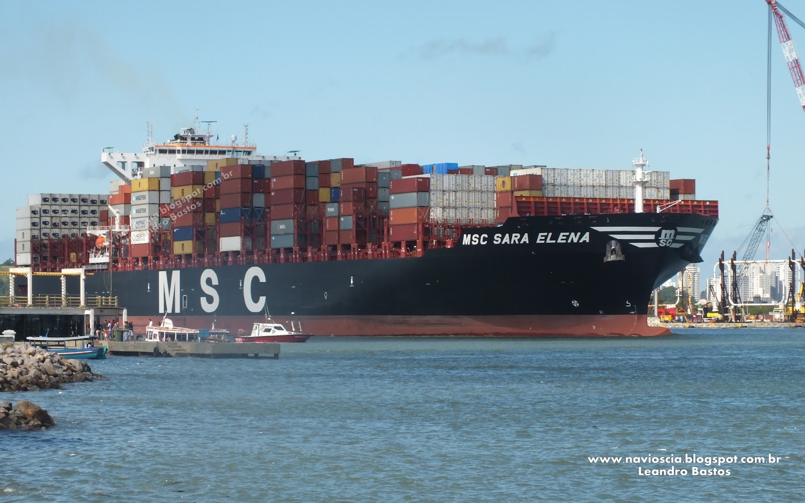 Navios de Santos & CIA: Navio MSC SARA ELENA