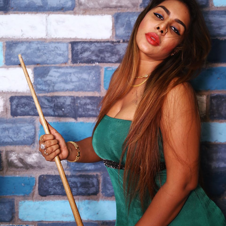 Sri Reddy - Sexy green sleeveless solid boob tube top dress.