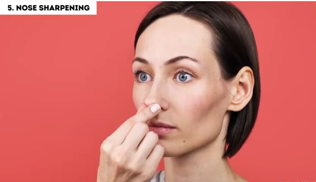 Push Your Nose Upward for 1 minute and See What Happens beauty beautytips