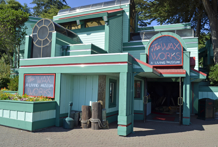 WORLD OF MONSTERS MIDNIGHT IN THE WAX MUSEUM