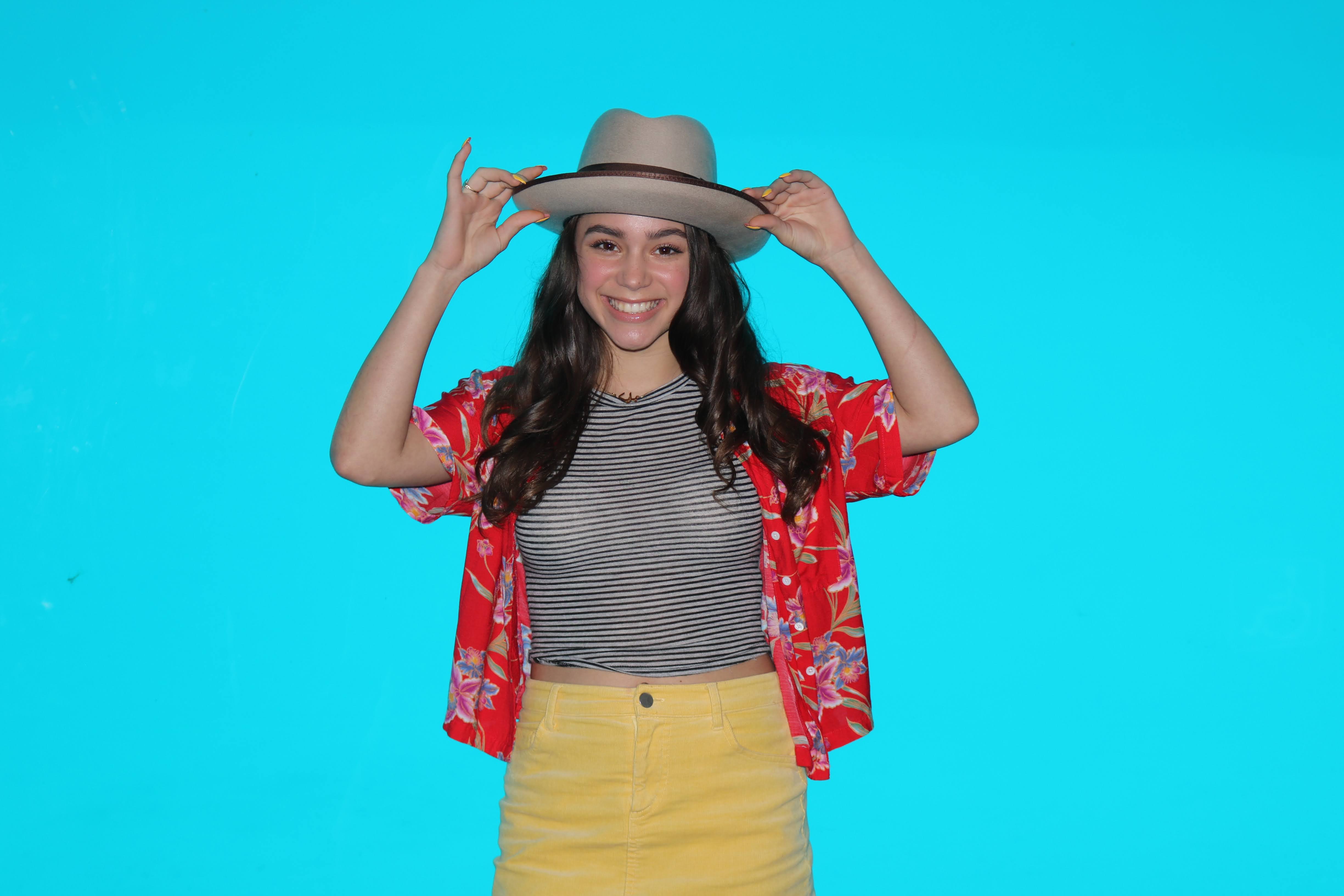 Paeka Campos Age, Wiki, Photos, and Biography FilmiFeed