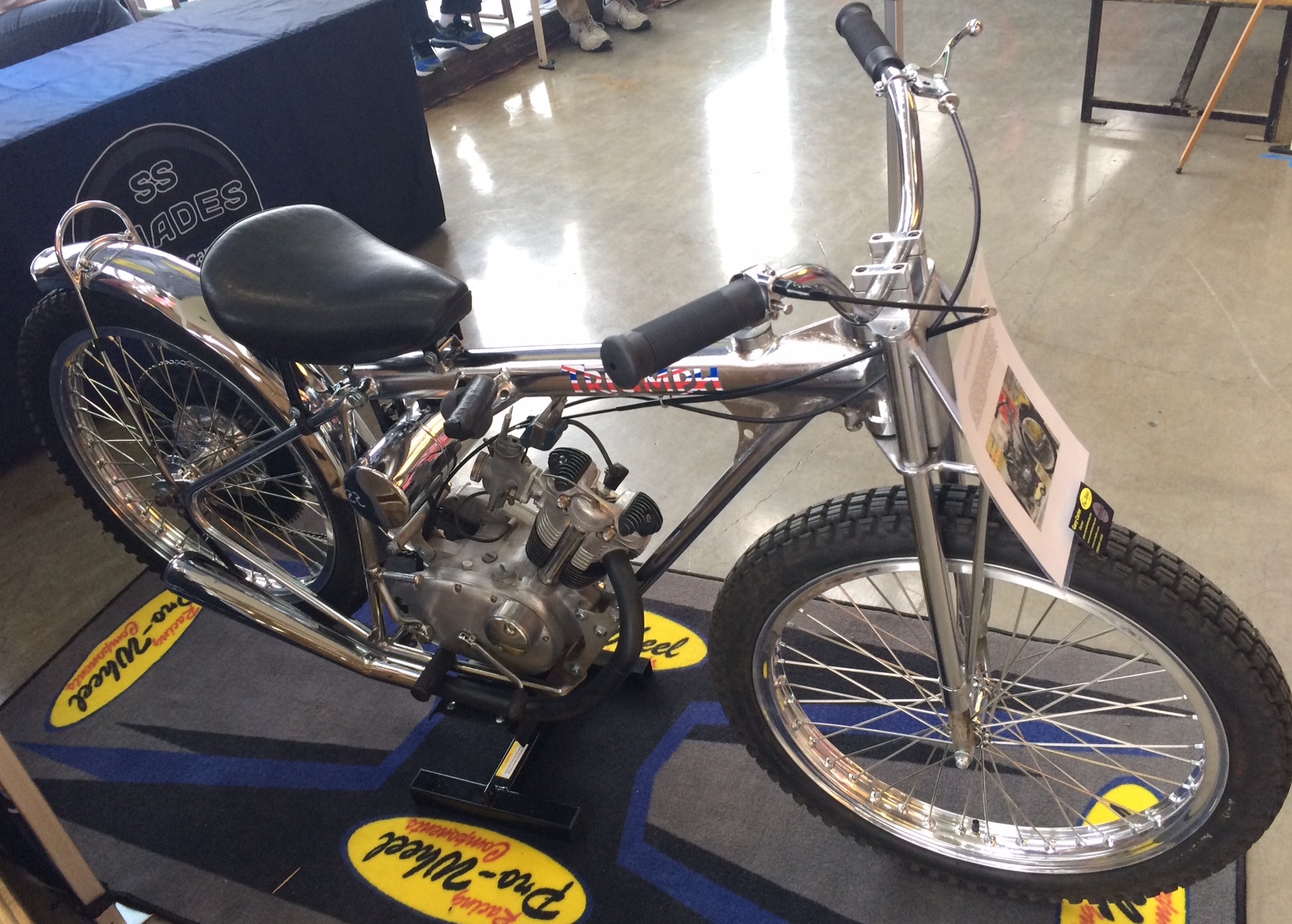 POPPA WHEELIE Cycle Hub, Portland, Oregon. Clif Mahjor, the "Sandy