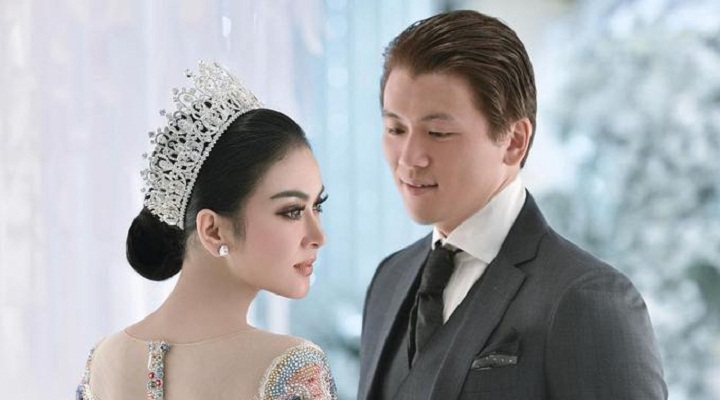 Makin Lengket, Begini Potret Mesra Syahrini Dengan Reino Barack Makin Lengket, Begini Potret Mesra Syahrini Dengan Reino Barack