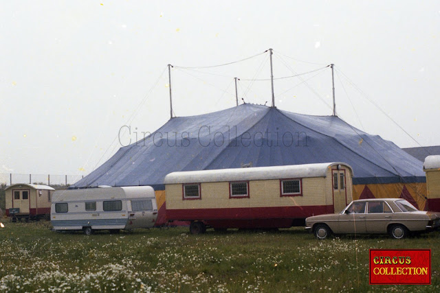 roulotte et caravane du Cirkus Arena 1979