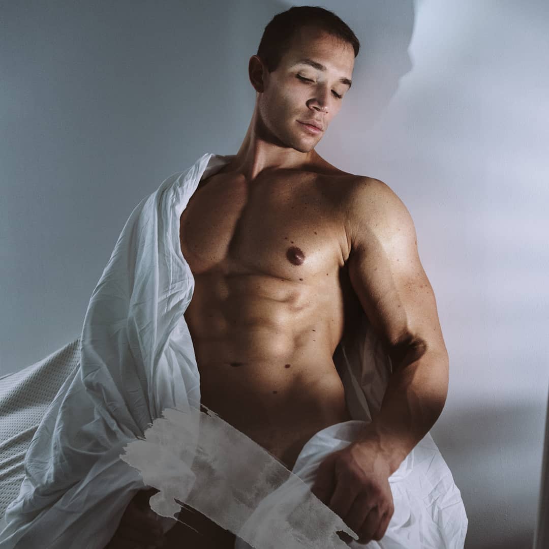 83857032_582840652267585_535189996004384