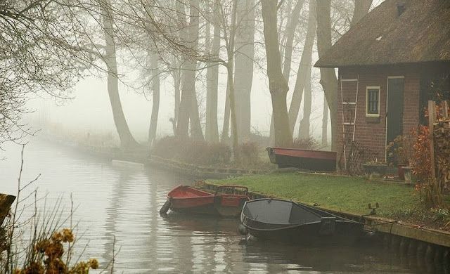 Khám phá ngôi làng tuyệt đẹp như cổ tích ở Hà Lan