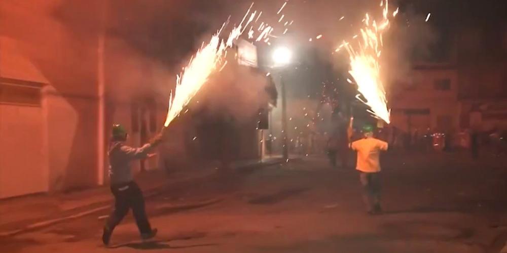 Guerra de espadas em Senhor do Bonfim segue proibida pelo terceiro ano consecutivo Guerra de espadas em Senhor do Bonfim segue proibida pelo terceiro ano consecutivo