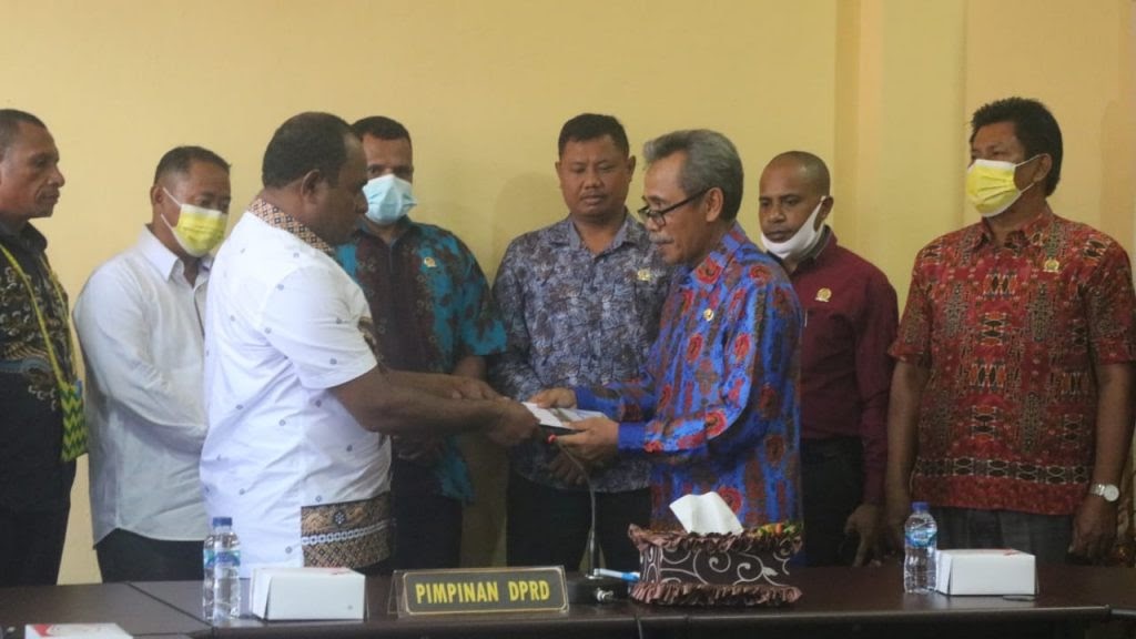 Bukan michelle ini perempuan yang pertama kali dilamar barack obama