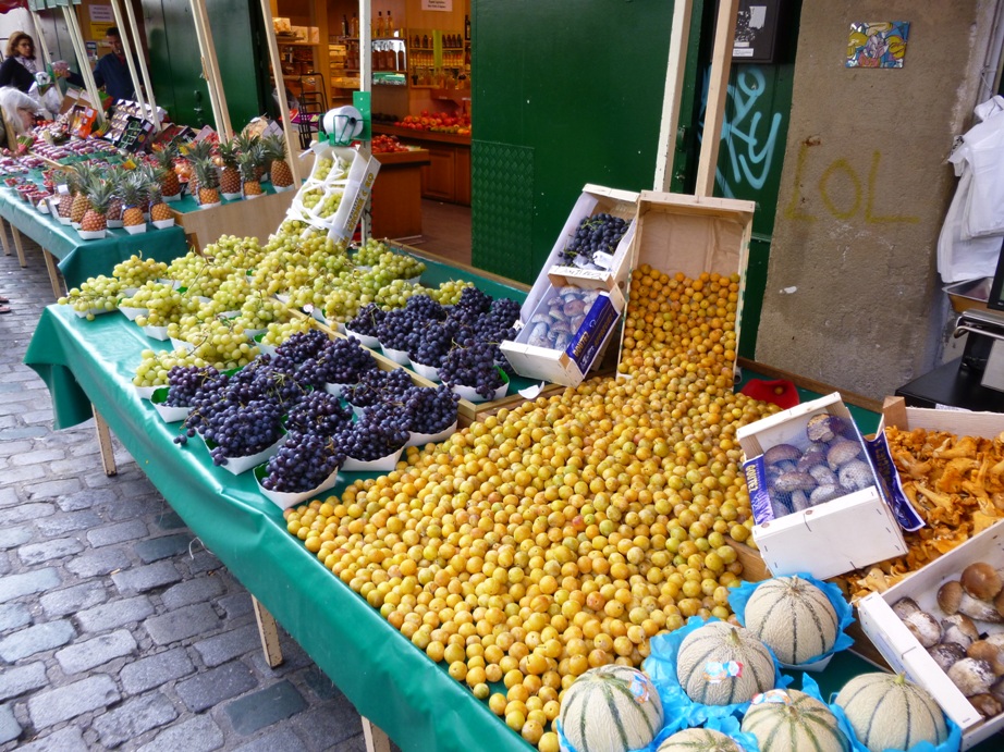 Max s World Rue Mouffetard Market Street