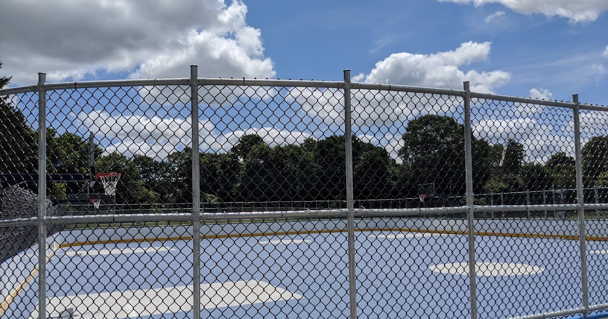 Franklin Matters Fletcher Field basketball and hockey rink almost complete