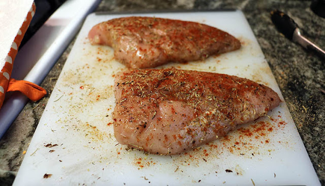 Seasoned turkey breast