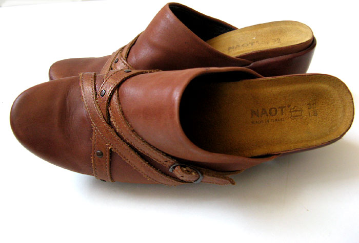 NAOT CLOGS NAOT 39 BROWN LEATHER CLOGS WOMENS NAOT SHOES