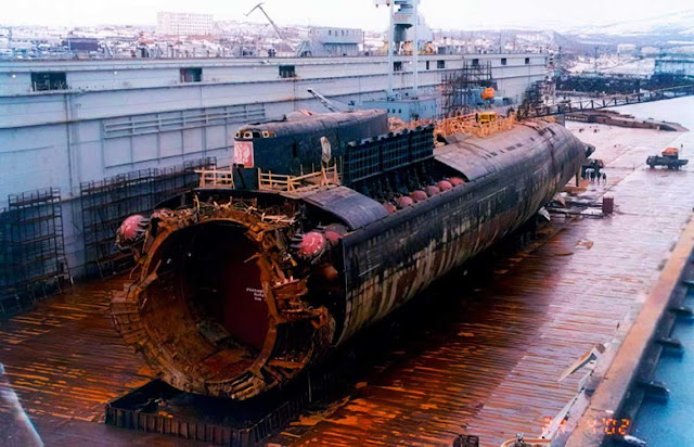 El submarino ruso construido para aniquilar portaaviones que se hundió accidentalmente