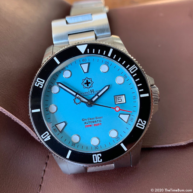 Second Hour Gin Clear Diver Pastel Blue
