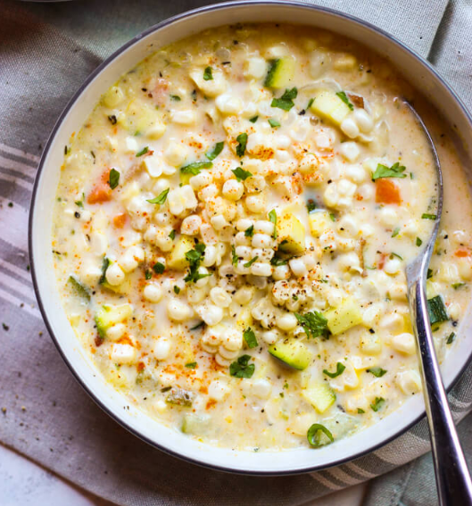 SUMMER FRESH CORN AND ZUCCHINI CHOWDER vegetarian vegan whole30 