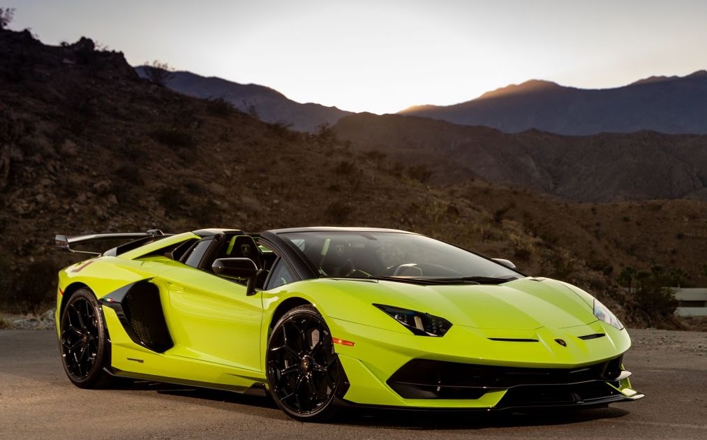 Brasil recebe uma unidade do Aventador SVJ Roadster por R8