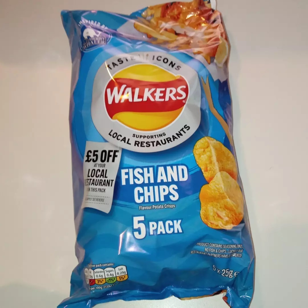 Supersupergirl's Food Reviews Walkers Fish and Chips Crisps