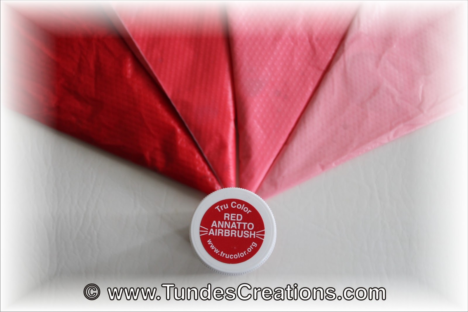 The Gingerbread Artist: Natural red food color: TruColor Red Annatto