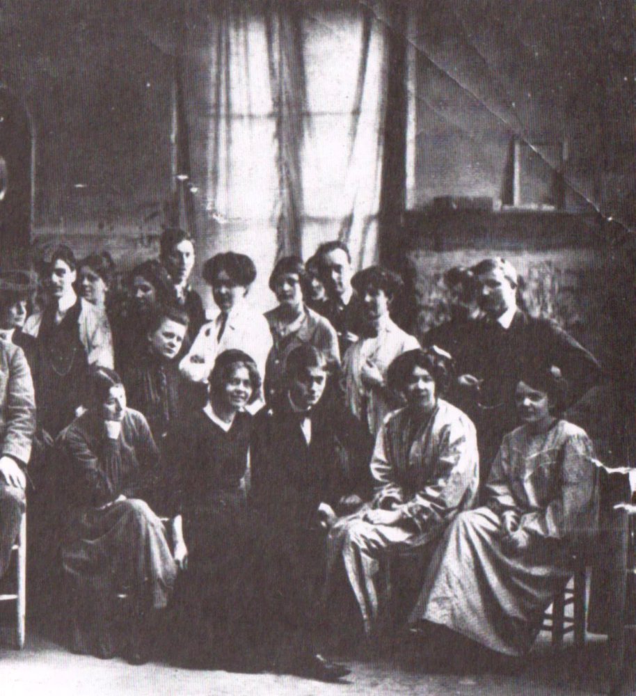 Art Fashion Creation Women Artists, Early Twentieth Century.