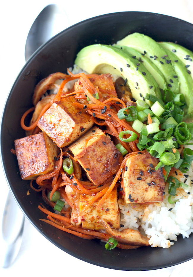 Korean Tofu & Shiitake Mushroom Rice Bowl recipe by SeasonWithSpice.com