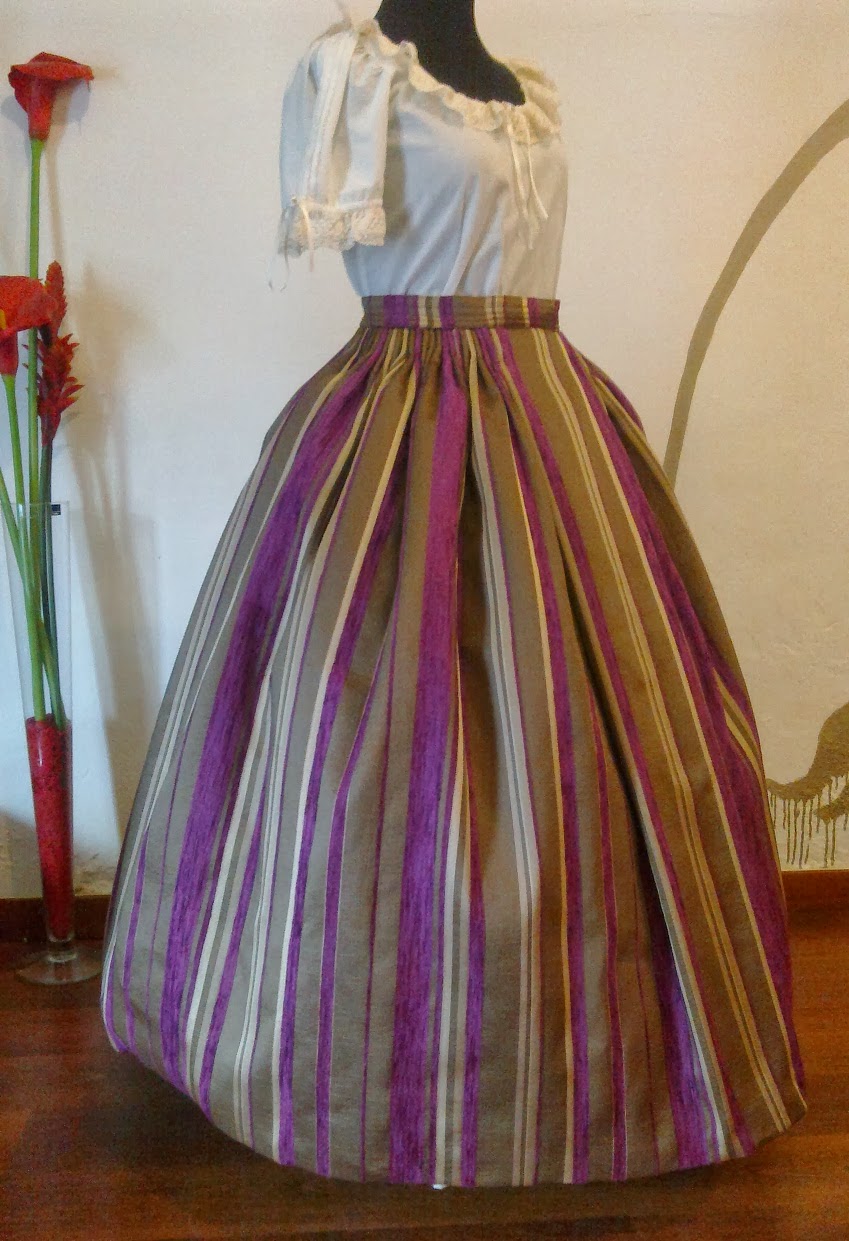 Huertana Indumentaria valenciana, Indumentaria, Traje regional