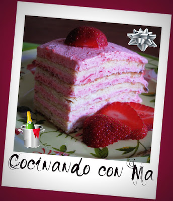 http://cocinandoconma.blogspot.com.es/2010/05/pionono-de-fresa.html