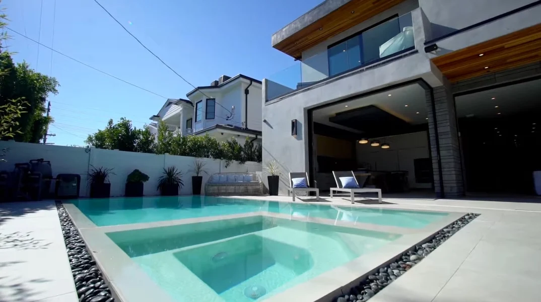 62 Interior Photos vs. 816 N Stanley Ave, Los Angeles, CA Luxury Contemporary House Tour