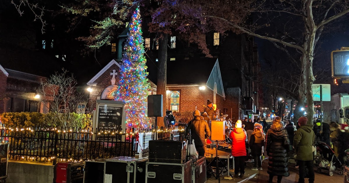 Moore P.A. Hire Inc. 12.7.2019 Sunnyside Christmas Tree Lighting