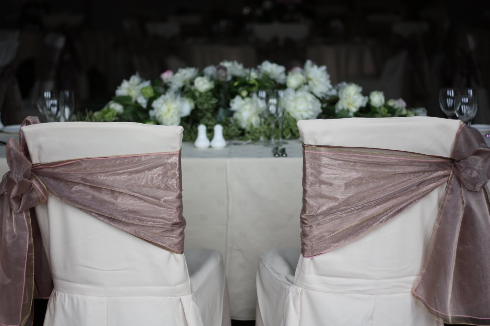 Posh Chair Covers And Bows There is only one way to tie a sash