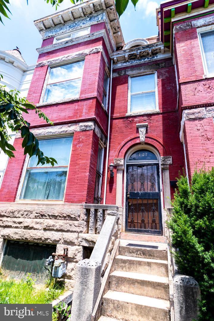 bloomingdale Active Real Estate Listings in and around Bloomingdale as