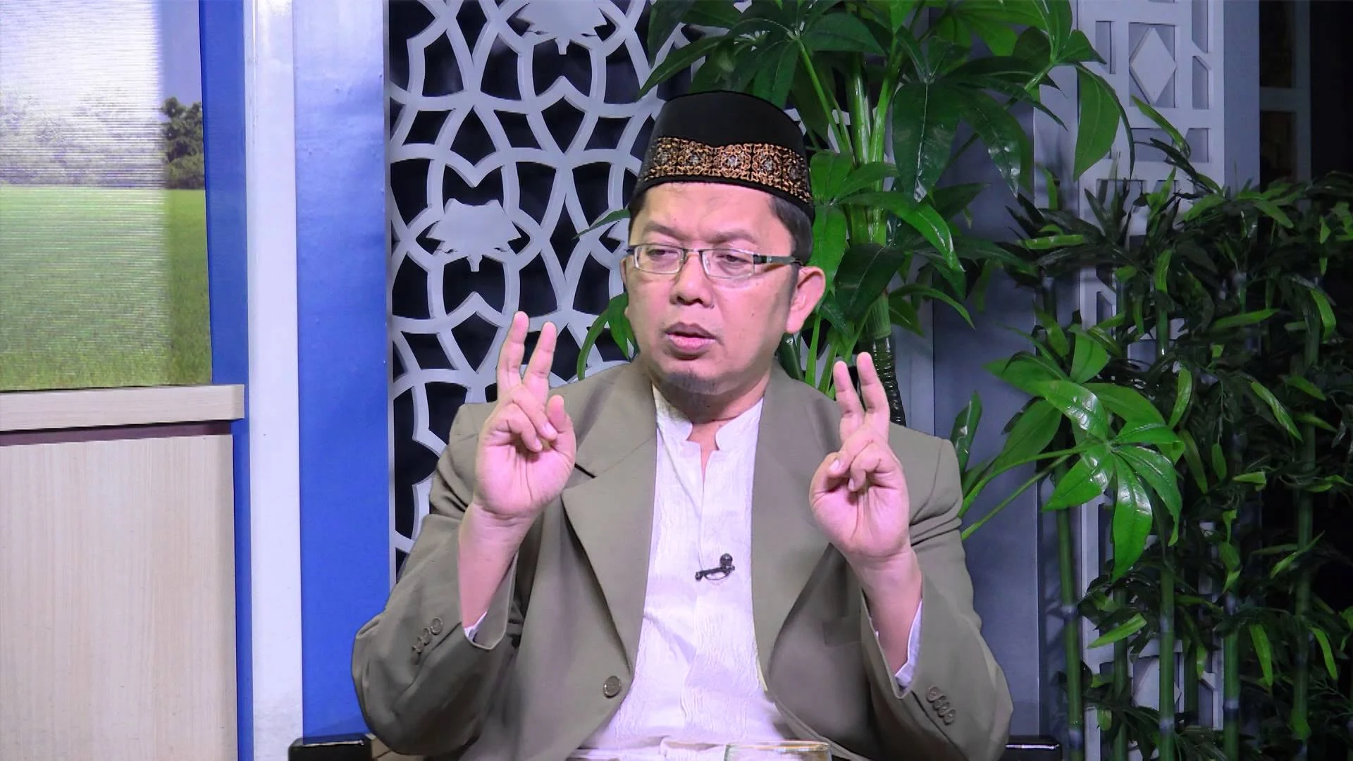 Ustadz Alfian Tanjung Beberkan 'Indikasi Kuat' Kebangkitan PKI di Tanah Air