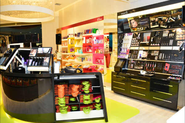 REVISTA ESTREIA : BELEZA: O BOTICÁRIO APRESENTA NOVO CONCEITO DE LOJA