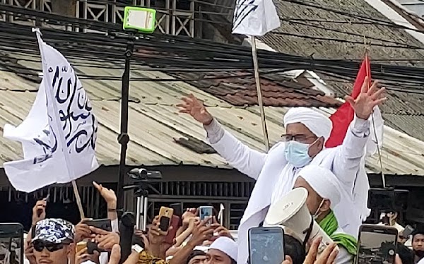 Betah di Mekkah, HRS Tak Mau Pulang ke Indonesia, Tapi Gara-gara Ini..