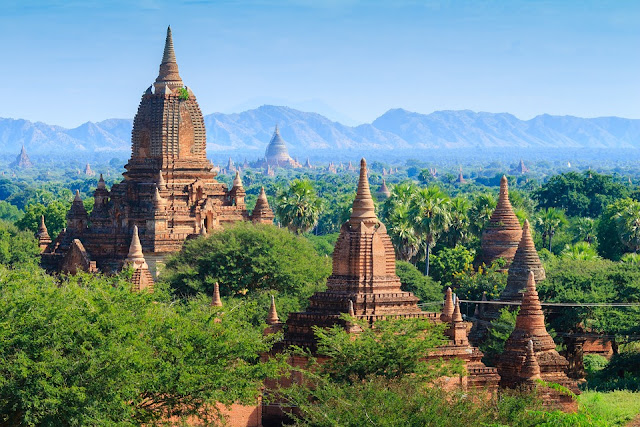 Visiting Bagan