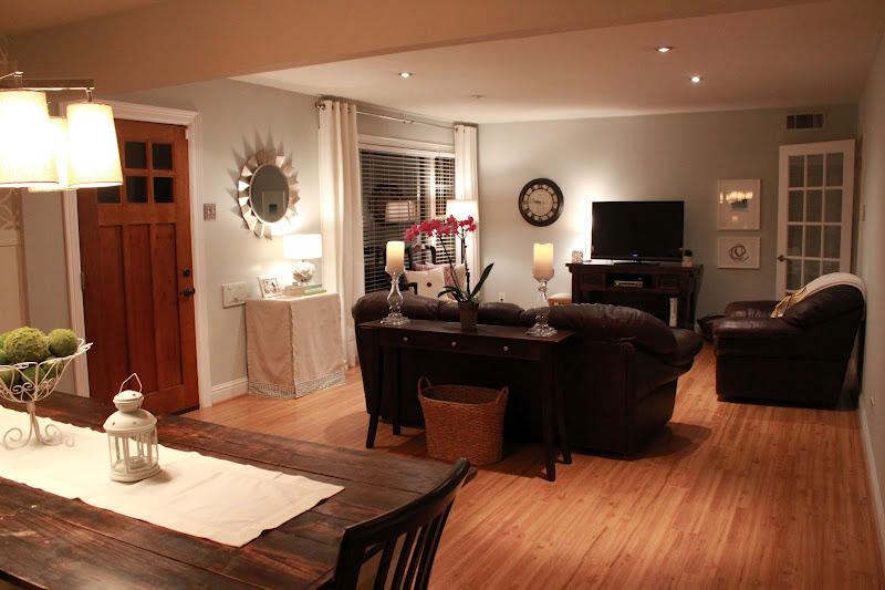 Fresh and Fancy {DIY} Skirted Table Cover