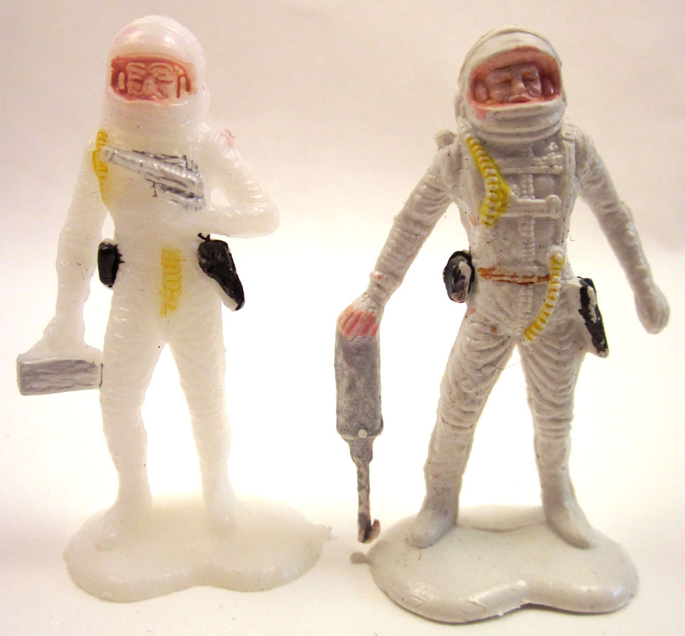 Things of Plastic LP Astronauts 54mm