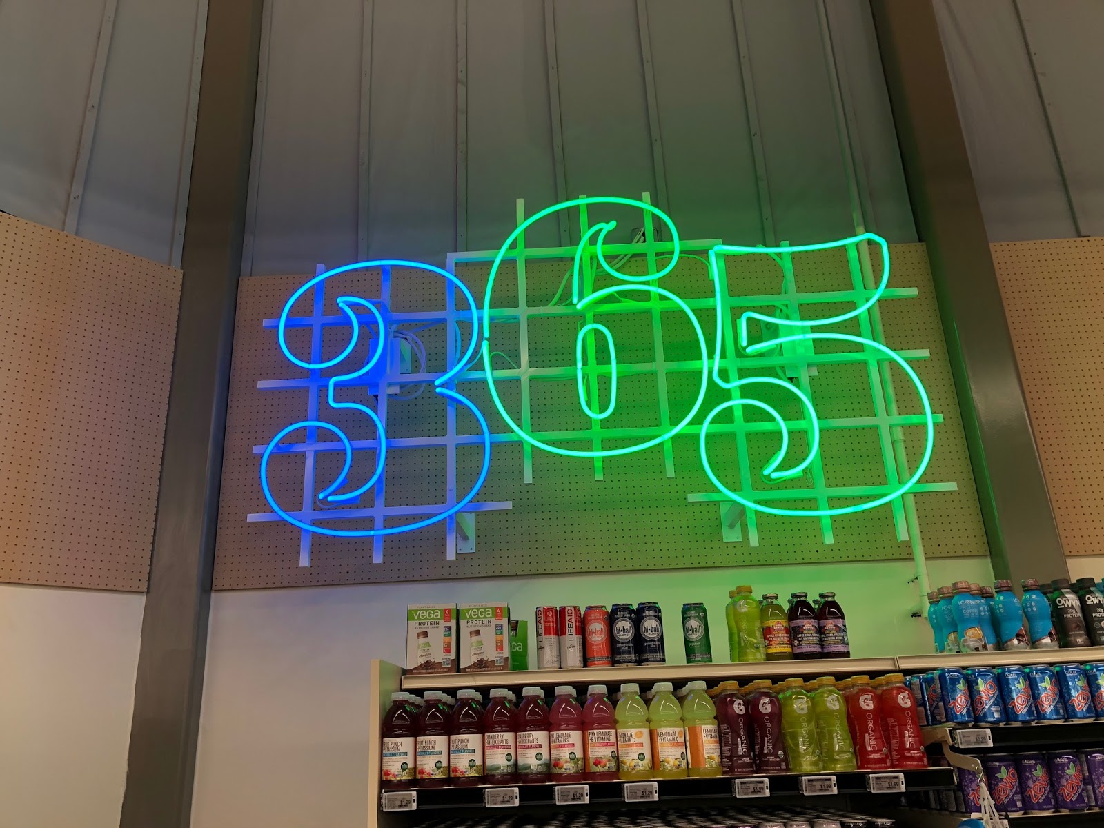 Tomorrow S News Today Atlanta Update Whole Foods To End 365 Format Existing Stores To Remain Open For Now