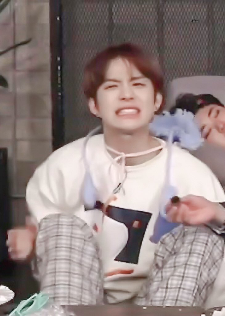 0e76a872a3e5ad4c7a3d0061edfcd9a3836f5e79