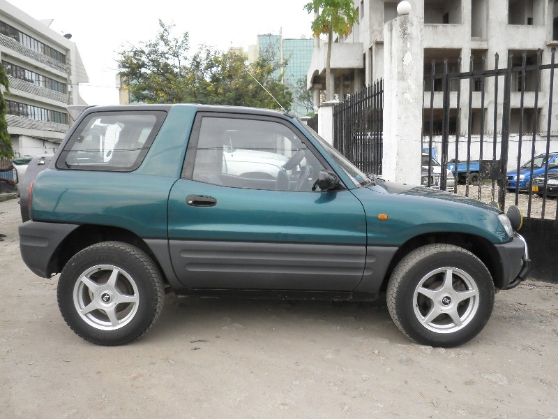 Japanese Used Car dealer "EVERY" BLOG Stock in Dar es salaam