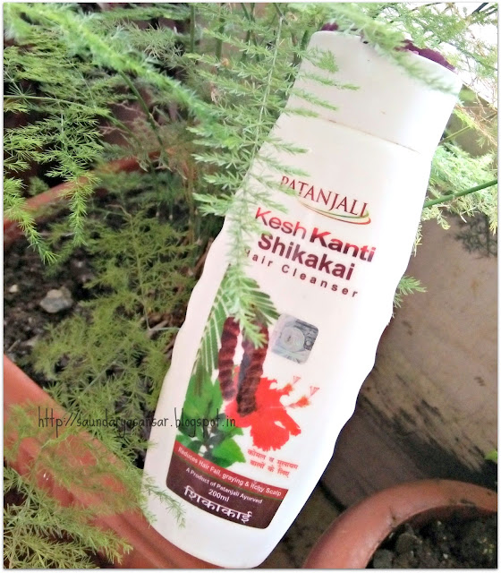 Patanjali-Kesh-Kanti-Shikakai-Hair-Cleanser-Review